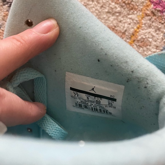 Nike AirJordan 6 Retro Pantone GG Still Blue Sneaker - Picture 3 of 8